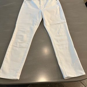 Lucky white Hayden Skinny jeans in Size 10. Waist size is 30.